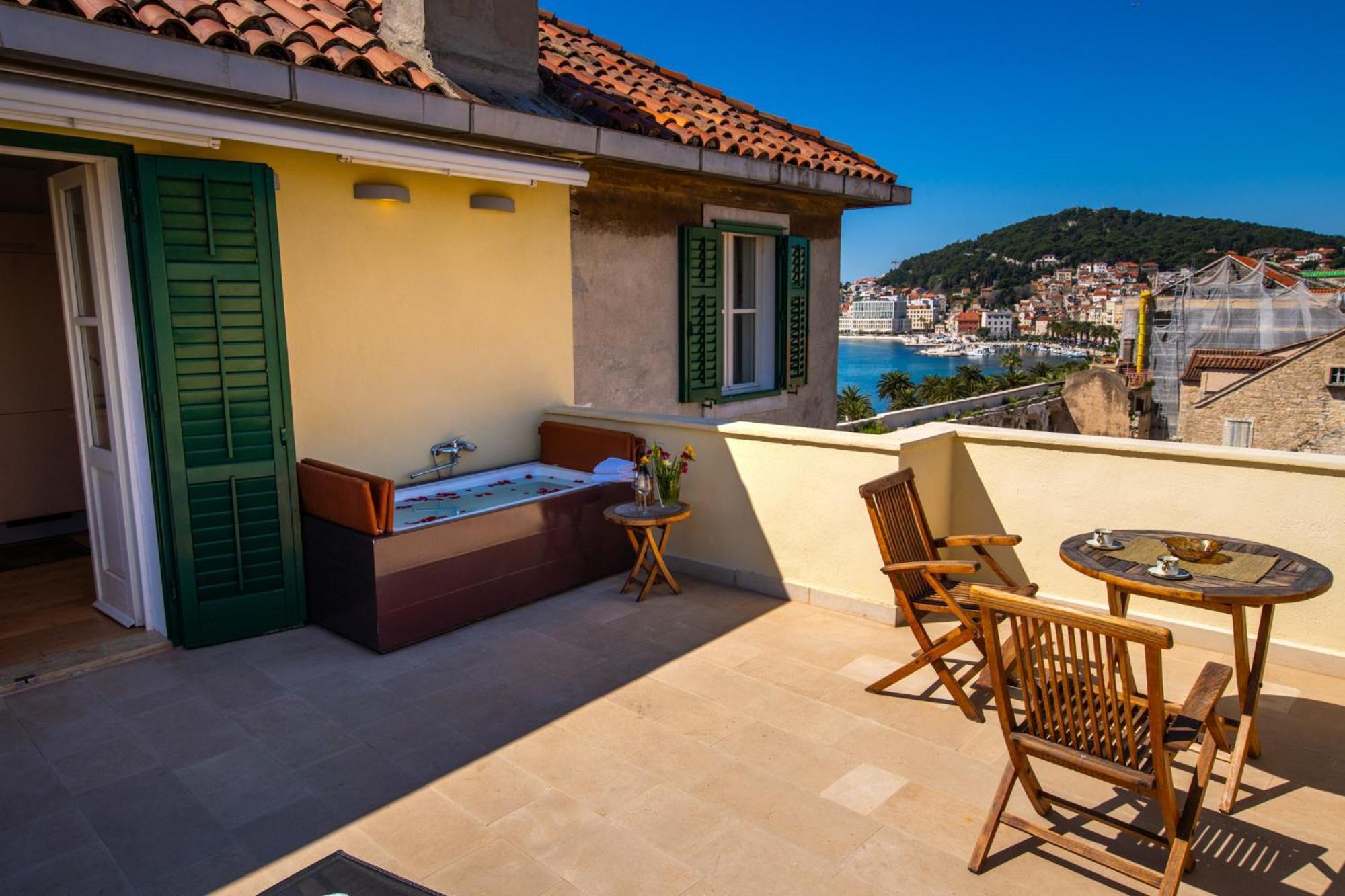 Апартаменты Terazza Grande In Diocletian Tower Сплит Экстерьер фото
