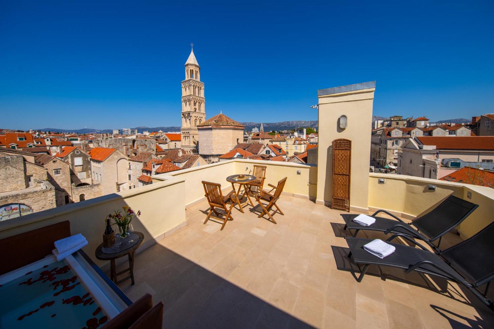 Апартаменты Terazza Grande In Diocletian Tower Сплит Экстерьер фото