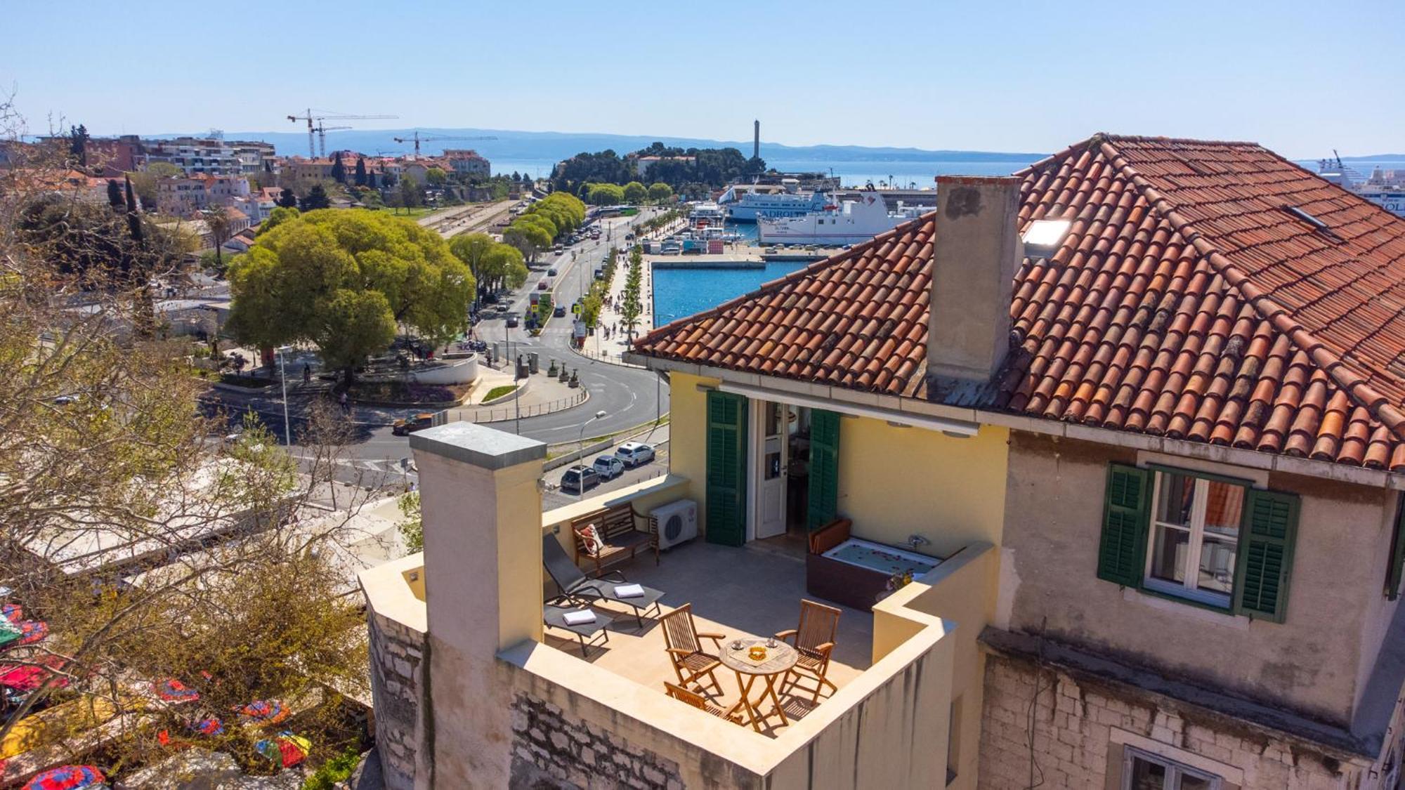 Апартаменты Terazza Grande In Diocletian Tower Сплит Экстерьер фото