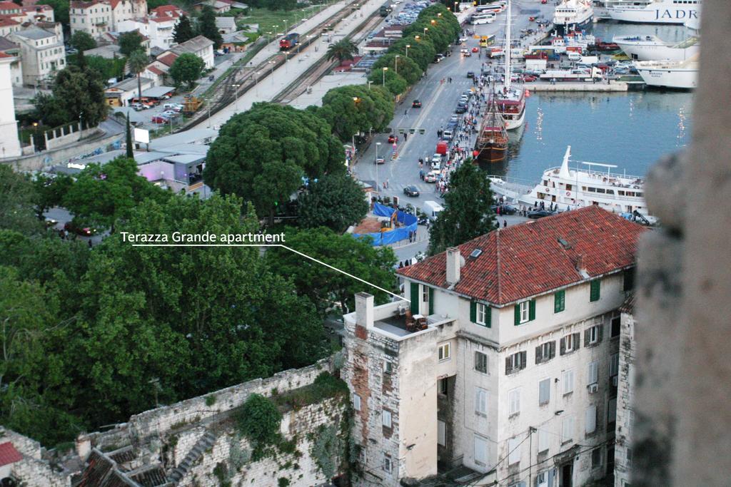 Апартаменты Terazza Grande In Diocletian Tower Сплит Экстерьер фото