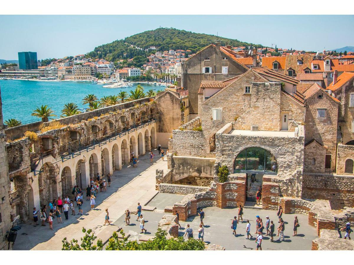 Апартаменты Terazza Grande In Diocletian Tower Сплит Экстерьер фото
